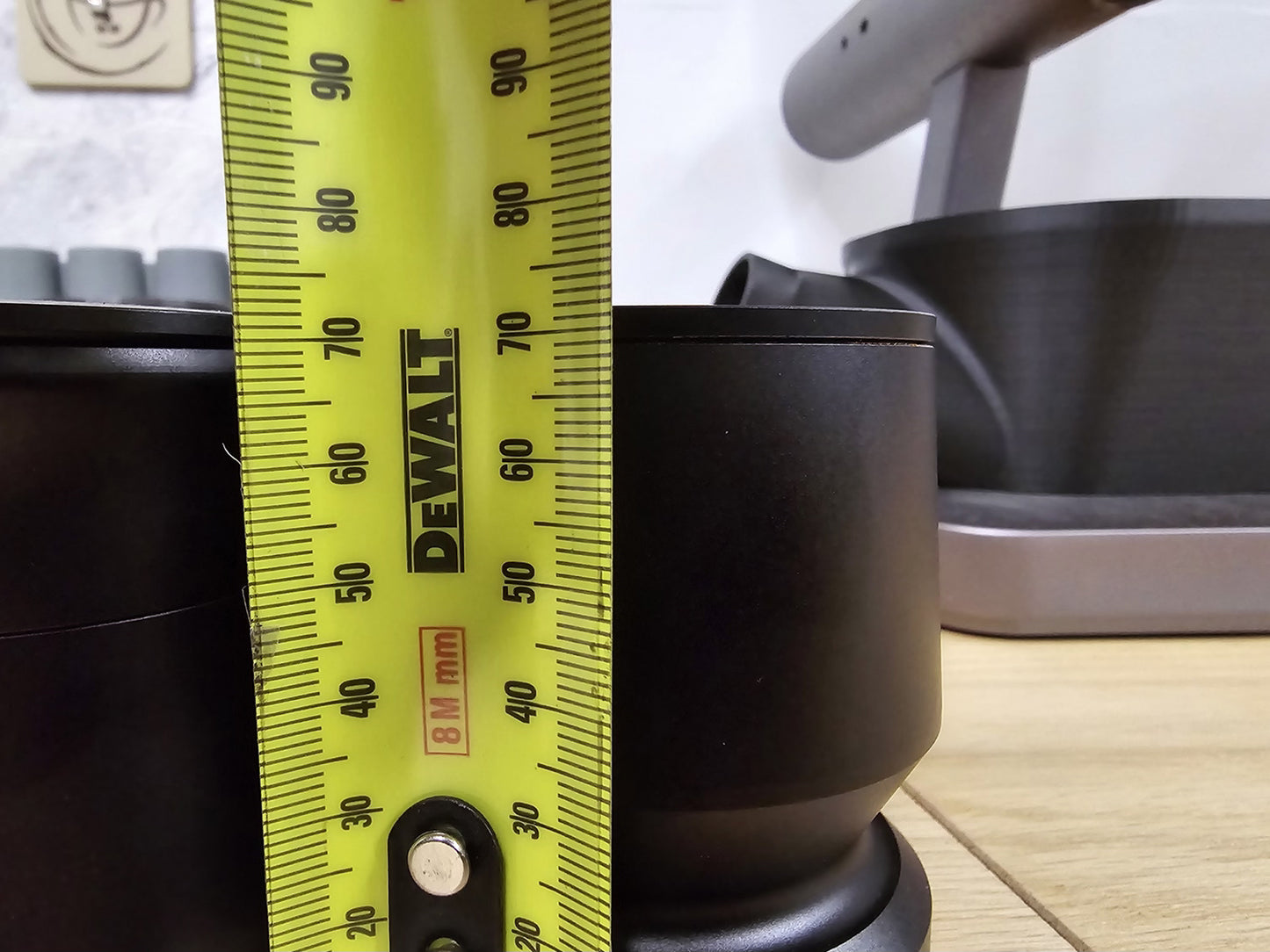 MHW-3BOMBER Dosing Funnel 2.0 Shaker