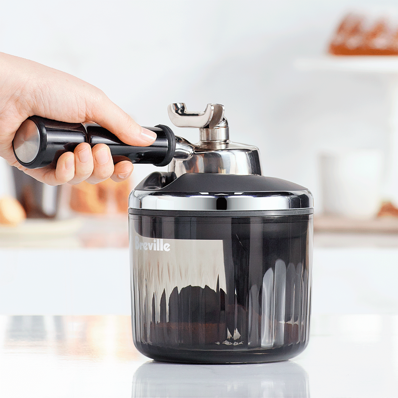 Breville the Puck Sucker