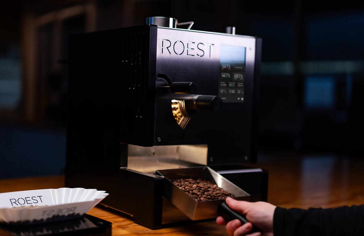 ROEST L100 Ultra Coffee Roaster (Includes 200g Hopper & Bean Tray)