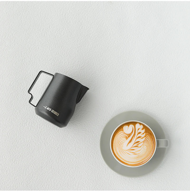 MHW-3BOMBER Turbo Milk Pitcher 450ml