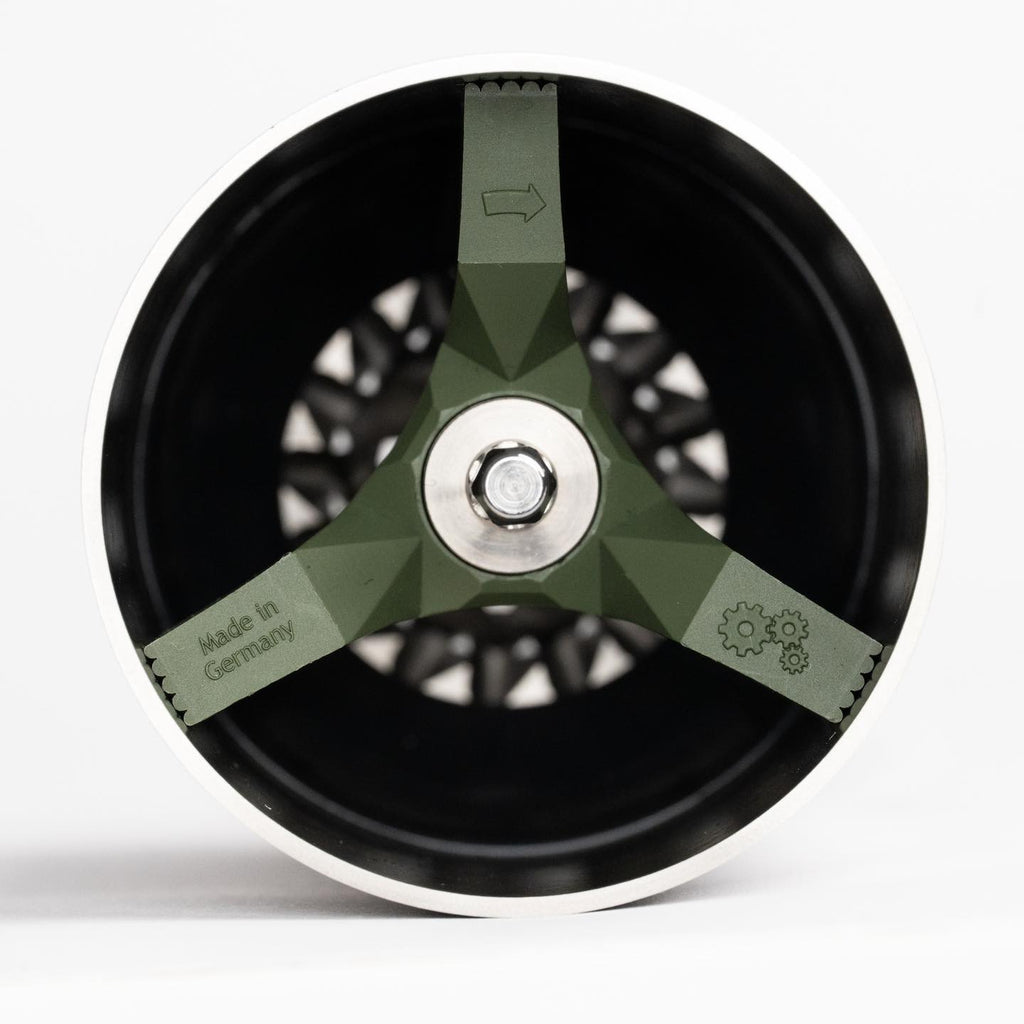 Comandante C40 MK4 Lab Series - TigerShark Burr