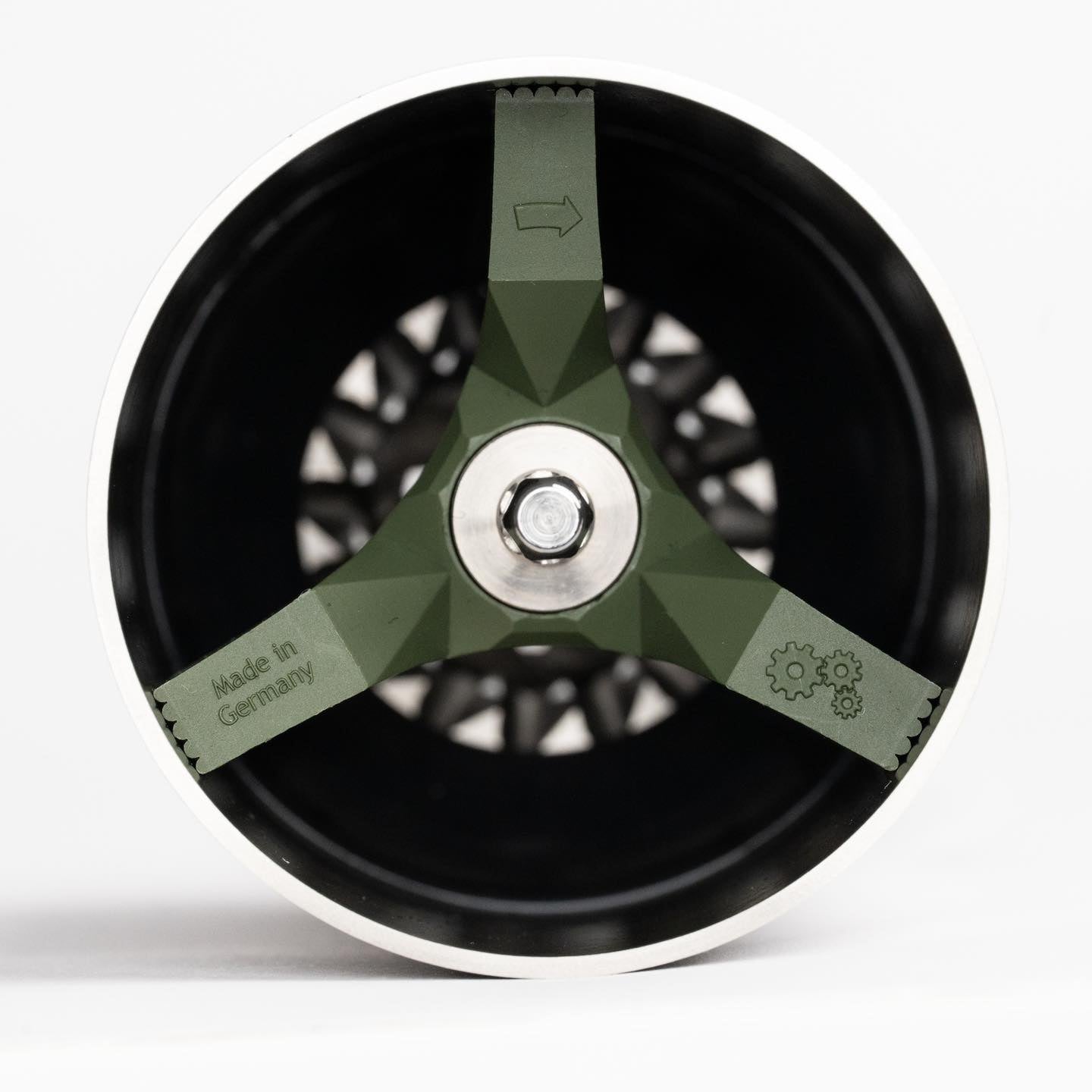 Comandante C40 MK4 Lab Series - TigerShark Burr