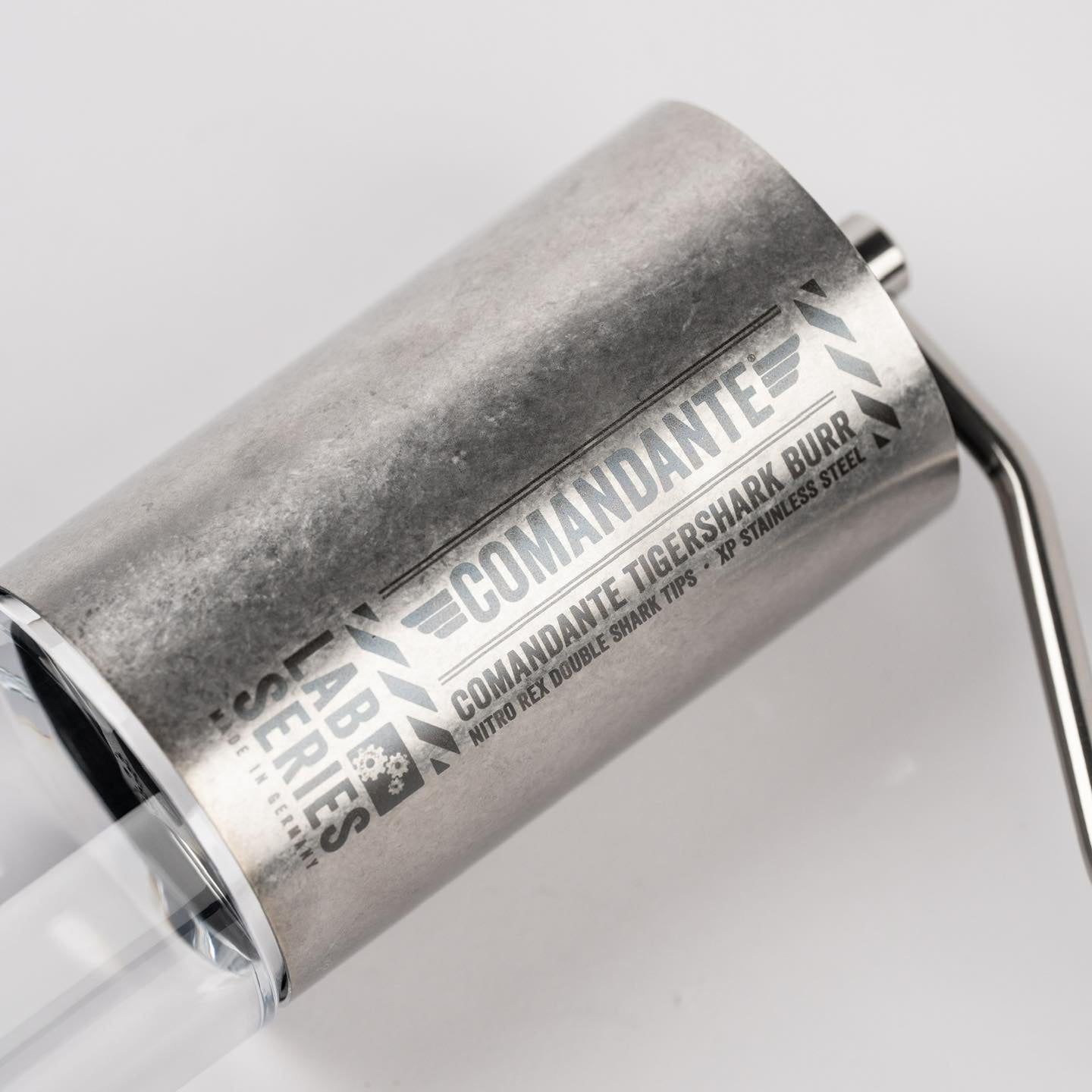 Comandante C40 MK4 Lab Series - TigerShark Burr