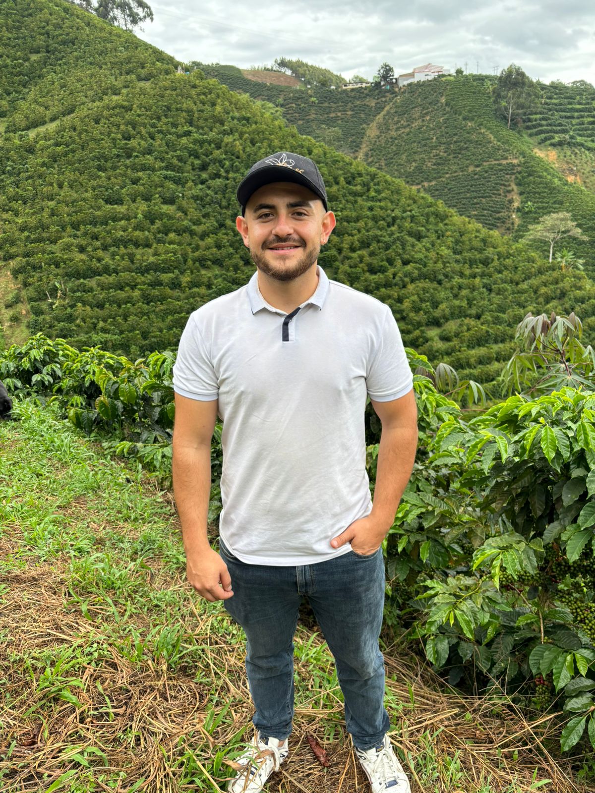 Colombia | Las Flores | Jhoan Vergara | Java Fruit Forward Berry Ensemble Natural | Signature Series