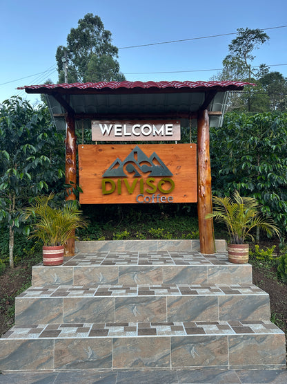 Colombia | El Diviso | Nestor Lasso | Aji Bourbon Tropical Fruit Forward Lush Natural | Signature Series