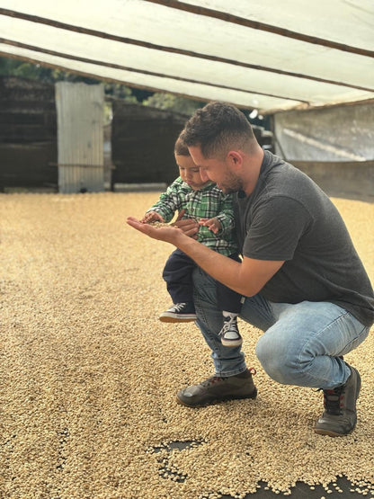 Colombia | Zarza | Jonathan Gasca | Pacamara Tropical Fruit Forward Lush Natural | Signature Series