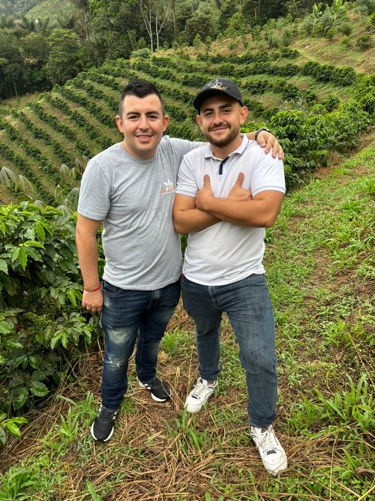 Colombia | Las Flores | Jhoan Vergara | Java Fruit Forward Berry Ensemble Natural | Signature Series