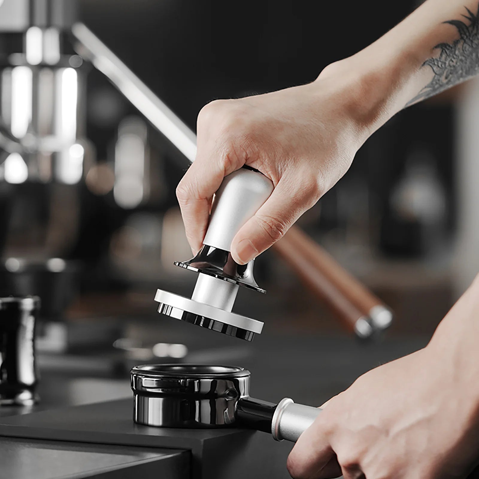 MHW-3BOMBER Flowlight Collection Constant Pressure Tamper 58.35mm