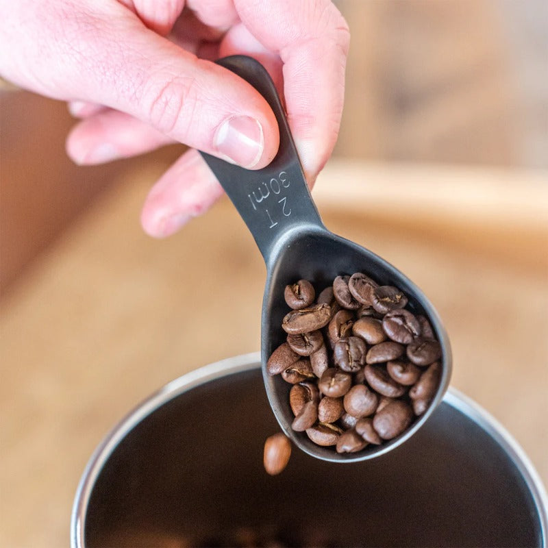 Airscape coffee scoop with coffee beans